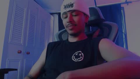 brasi_ online show from November 5, 5:37 pm