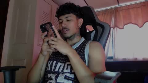 brasi_ online show from January 7, 6:02 pm