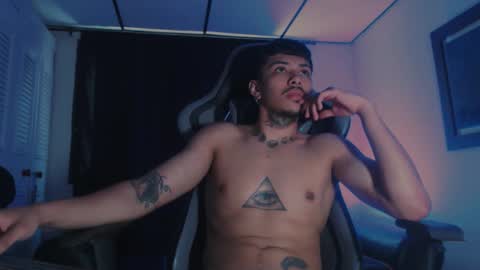 brasi_ online show from September 19, 4:22 pm