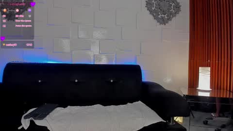 Breex online show from February 26, 11:19 pm