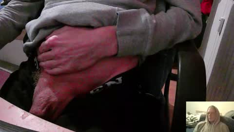 Snapshot of bremer64 chatting on October 14, 9:45 am bremer64 online show from October 14, 9:45 am