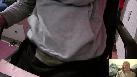 Snapshot of bremer64 chatting on October 13, 6:48 am bremer64 online show from October 13, 6:48 am