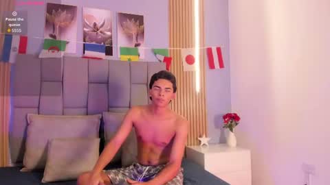 Brenda and Stevenn online show from July 15, 7:07 pm