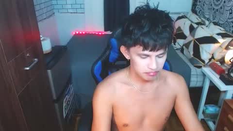 brentmanrock69 online show from December 29, 1:17 pm