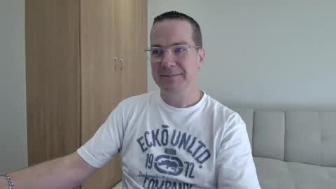 Brett online show from May 1, 11:59 am