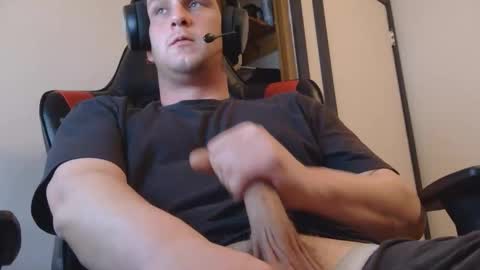 brian7891012 online show from March 2, 9:21 pm