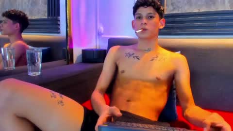 brian_hotof1 online show from June 1, 8:32 pm