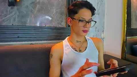brian_hotof1 online show from July 18, 11:12 am