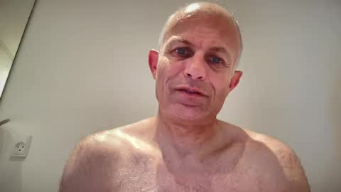 Brian online show from June 18, 7:30 pm