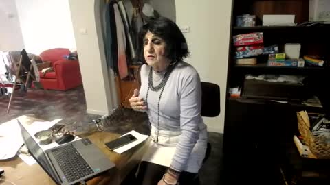 bridgetfouru online show from June 29, 4:20 am