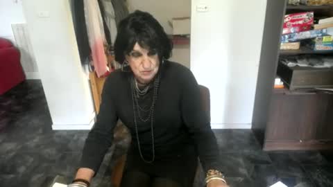 bridgetfouru online show from July 7, 4:03 am