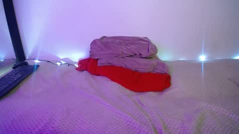 Bri your Favorite online show from September 25, 1:56 am