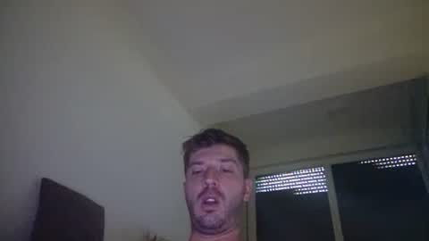 Snapshot of brii0000 chatting on September 22, 8:40 am brii0000 online show from September 22, 8:40 am