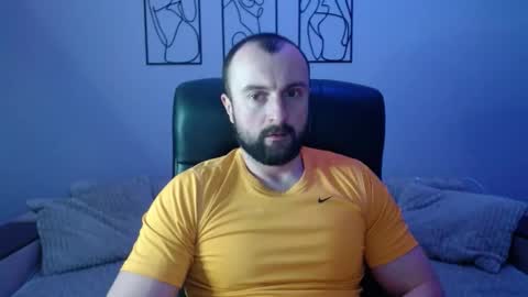 brindlefly69 online show from February 20, 11:45 am