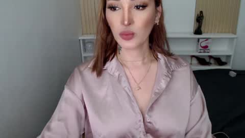 brinna online show from February 25, 4:14 am