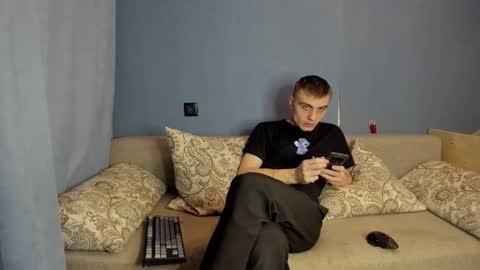 bristlebback online show from March 3, 4:36 pm