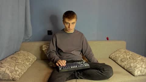 bristlebback online show from January 8, 6:03 pm