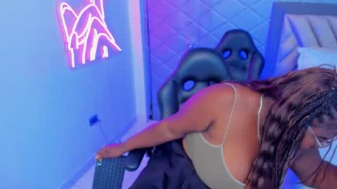 Britany jhonson online show from December 14, 4:52 am