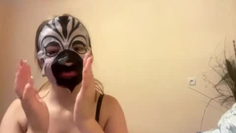 Ciri online show from July 17, 4:20 pm