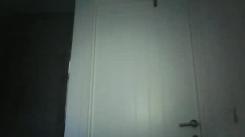 britguy6985 online show from April 17, 7:05 pm