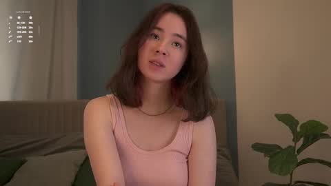 Snapshot of britthe chatting on September 21, 11:03 am Lina online show from September 21, 11:03 am