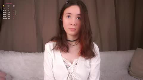 Lina online show from March 6, 11:20 am