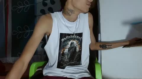 brook_17 online show from April 22, 11:45 pm