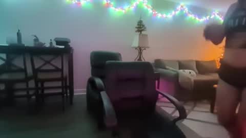 Snapshot of brookiebabyyyx3 chatting on December 28, 4:20 pm brooke online show from December 28, 4:20 pm