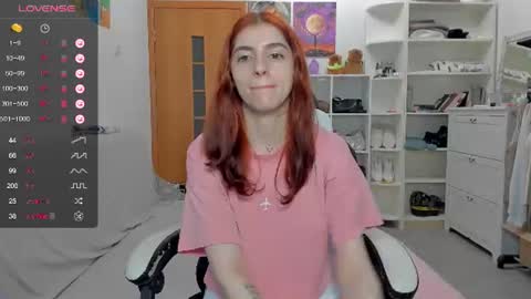 broosnica1 online show from June 15, 8:06 am