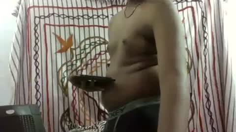 brownguy2505 online show from January 4, 12:16 pm