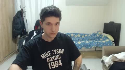 brownhaiir online show from March 26, 8:36 pm