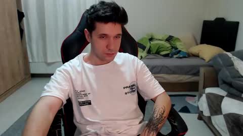 brownhaiir online show from March 5, 11:38 am