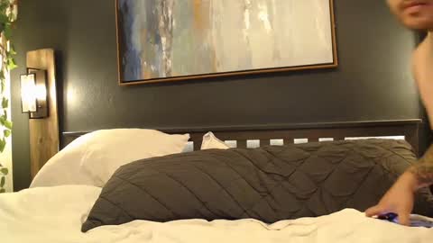 Bruce online show from September 15, 11:28 pm