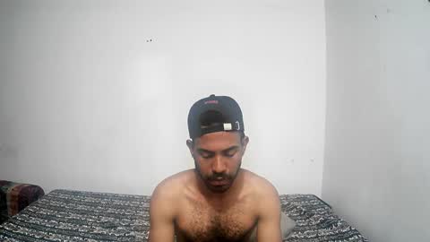 bruce_1111 online show from January 12, 5:53 pm