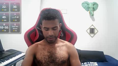 bruce_1111 online show from October 25, 10:21 pm