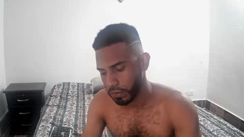 bruce_1111 online show from January 17, 7:33 pm