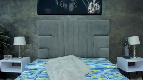 Bruce Hans online show from April 7, 11:34 am