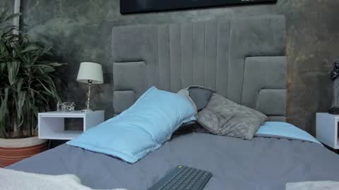 Bruce Hans online show from January 7, 5:29 pm