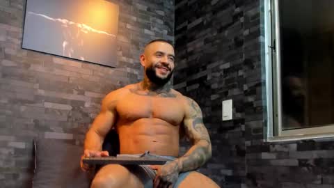 brucedallas online show from October 9, 2:50 am