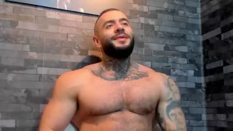 brucedallas online show from July 5, 4:19 am