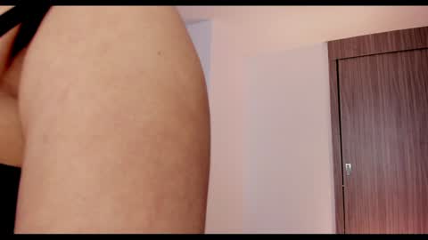 Snapshot of brunnahart chatting on December 19, 3:07 am     online show from December 19, 3:07 am