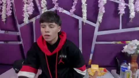 Bruno Cruz online show from December 19, 3:35 am