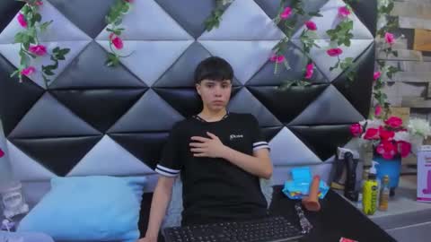 Bruno Cruz online show from November 7, 3:42 am