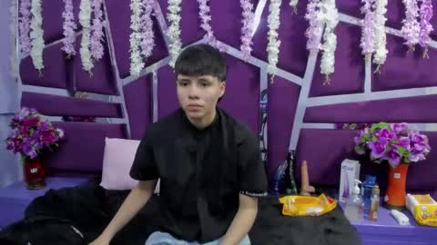 Bruno Cruz online show from February 18, 2:33 am