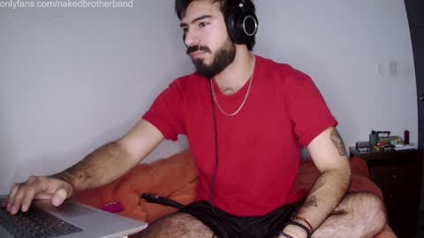 brunobaibe online show from February 4, 2:21 pm