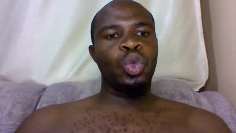 brucedarling online show from March 30, 4:01 am