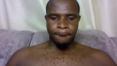 brucedarling online show from March 27, 4:18 am