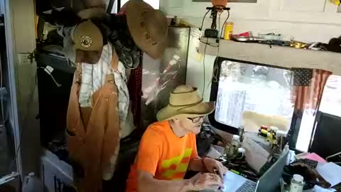 Steve... aka SkinnieDippin aka TimberTramp online show from June 22, 6:48 pm