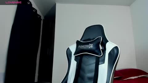 bryan_oficials online show from December 4, 5:29 am