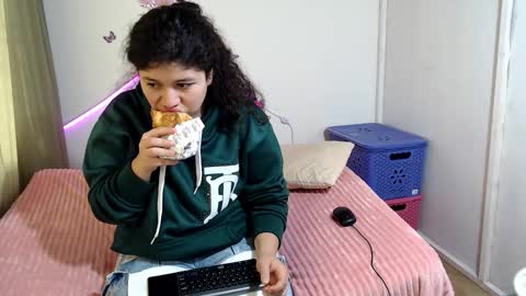 BRYXS online show from November 15, 8:43 pm